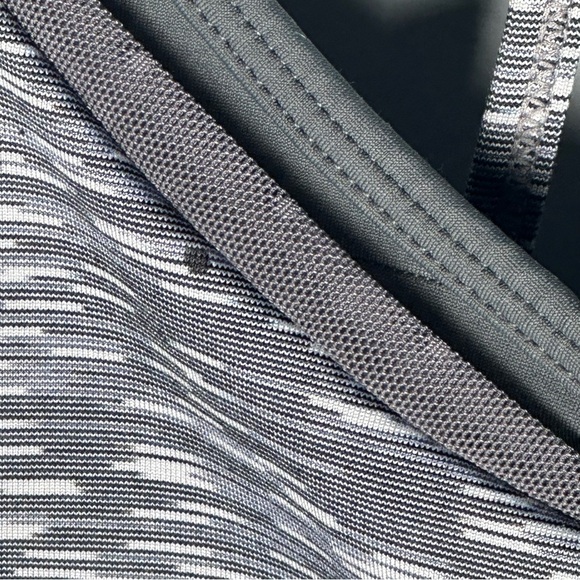 Zyia Active Sports Bra Size Small - Picture 6 of 7